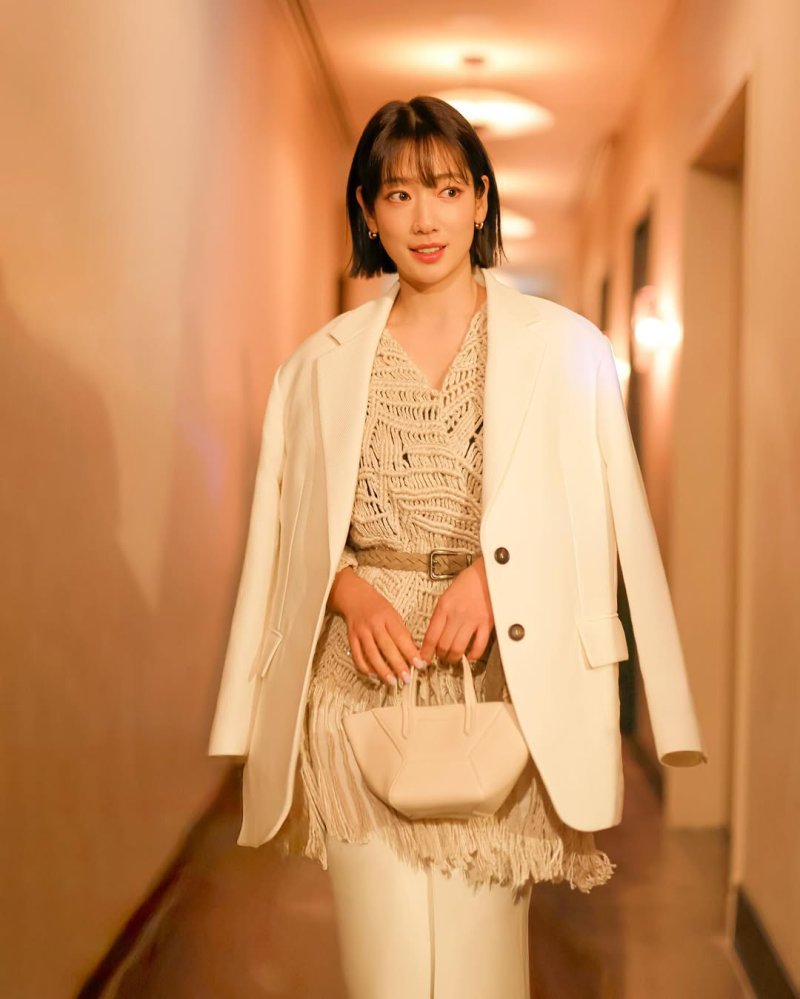 박신혜, 파격 숏컷 변신…독보적 아우라