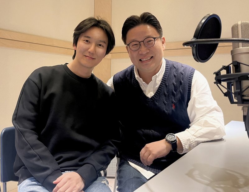 배우 김남길(왼쪽)과 서경덕 성신여대 교수 (출처=연합뉴스)