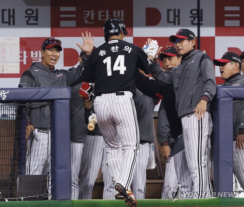 송찬의, 선제 3점 홈런 (출처=연합뉴스)