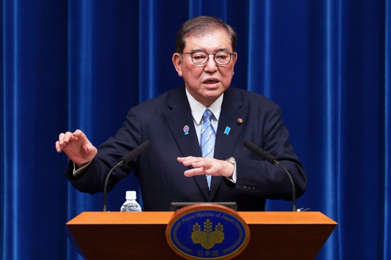 [도쿄=AP/뉴시스]이시바 시게루 일본 총리가 지난 1일 도쿄 총리 관저에서 열린 기자회견에서 발언하고 있다. 2025.04.01.
