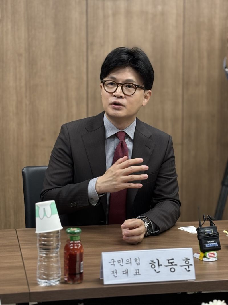 한동훈 첫 대선 행보는 울산.. 미 관세 직격탄 자동차 업계 목소리 청취