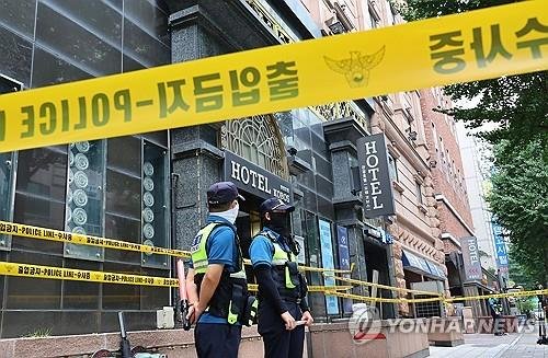 화재 후 통제된 부천 호텔 (출처=연합뉴스)