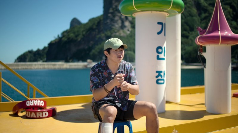 기안84, 태어난 김에 민박집까지…'대환장' 그 자체 '기안장' [OTT 화제작]