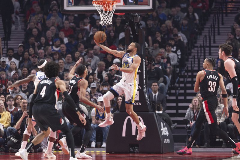 [포틀랜드=AP/뉴시스] 미국프로농구(NBA) 골든스테이트 워리어스의 스테픈 커리. 2025.04.11.