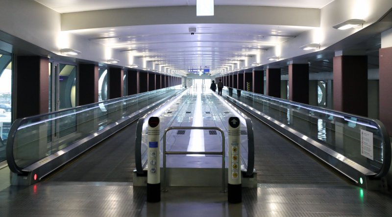 [인천공항=뉴시스]박미소 기자 = 인천국제공항 제1터미널 무빙워크의 모습. 2025.04.11. misocamera@newsis.com