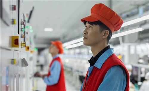 애플의 중국 공장 (출처=연합뉴스)