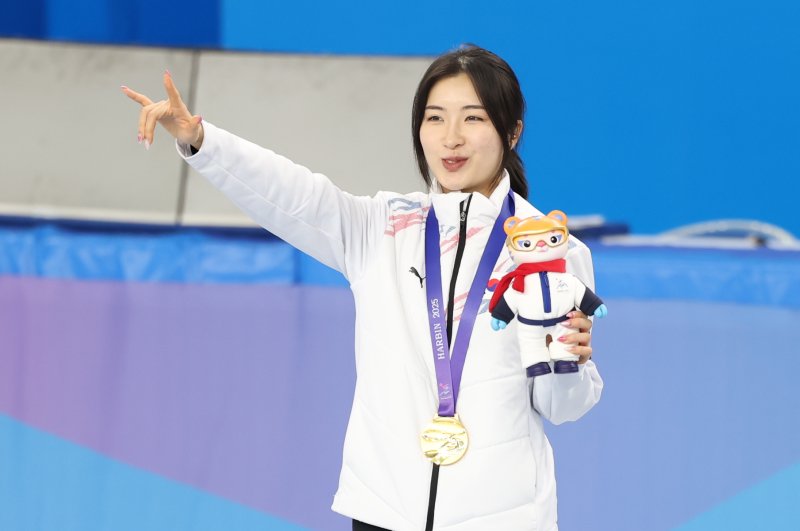 "도영 선수 보고 있나요"…2관왕 MVP 김길리, 결승선에서 핀 '찐팬심' [2026 밀라노]