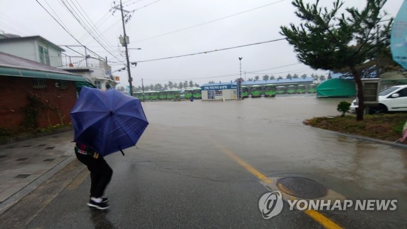 침수된 송정동 일원 (출처=연합뉴스)