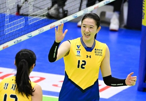 현대건설의 미들 블로커 이다현(오른쪽) (출처=연합뉴스)