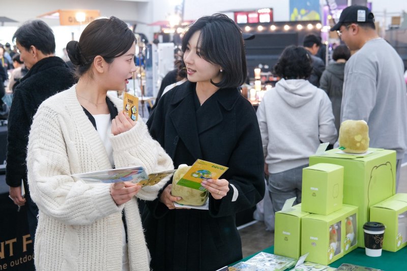 [대구=뉴시스] 대구 수성문화재단은 2025 대한민국 캠핑대전에서 최우수 마케팅상을 수상했다. (사진 = 대구시 수성구 제공) 2025.04.14. photo@newsis.com *재판매 및 DB 금지