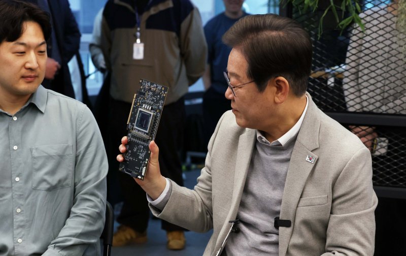 AI·관세·행정수도… 민주 예비주자들, 정책 행보로 경선 스타트[6·3 대선 D-49]