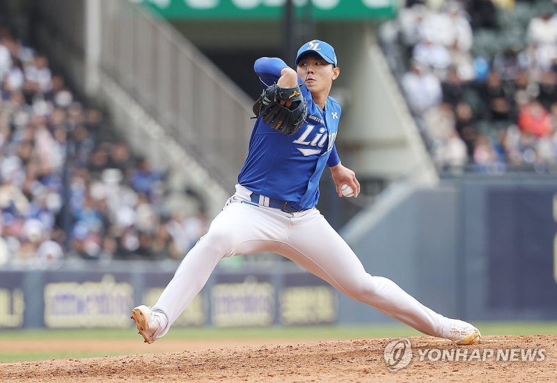 배찬승 역투 (출처=연합뉴스)