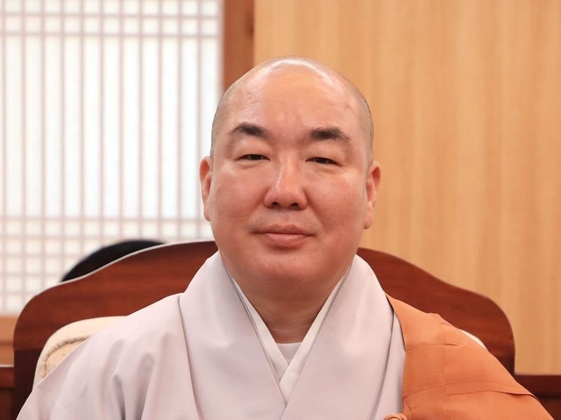 제19교구본사 화엄사 주지 우석스님