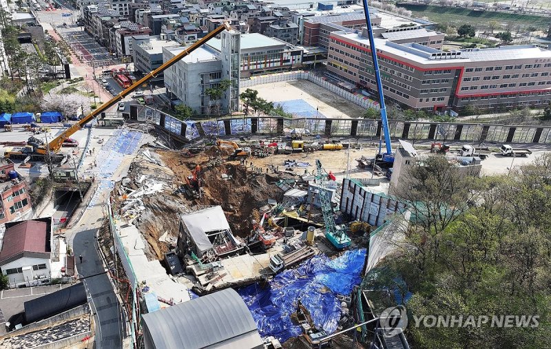 광명 신안산선 공사현장 붕괴사고 엿새째 (출처=연합뉴스)