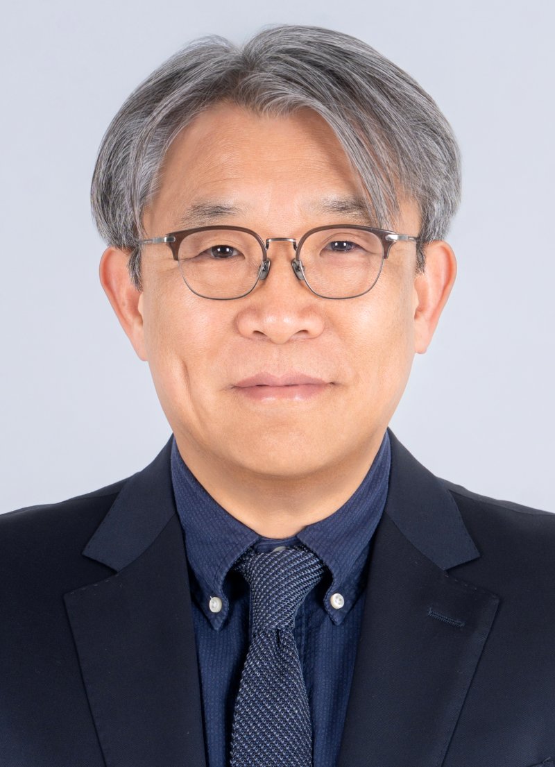 유영봉 제주연구원장 후보자.