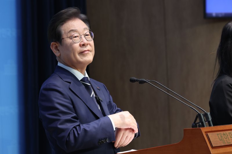 이재명, 21일 금융투자협회에서 리서치센터장들 면담