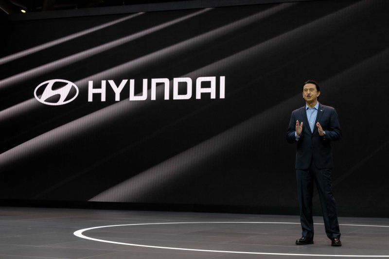 호세 무뇨스 현대차 대표이사 사장이 발표하는 모습.(현대차 제공)