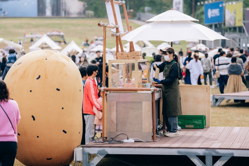 지난해 춘천 엘리시안 강촌 리조트에서 열린 '숲속 빵 시장' 축제장 모습.(자료사진)/뉴스1 DB