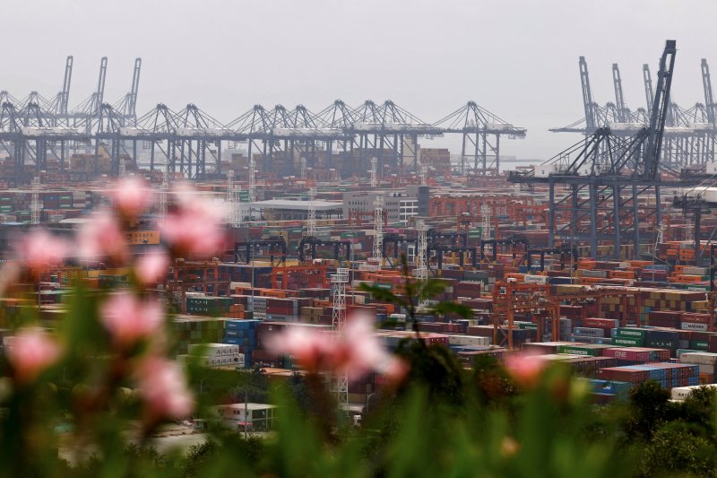 지난 17일 중국 광둥성 선전에서 촬영된 옌티안 항구 전경.로이터연합뉴스