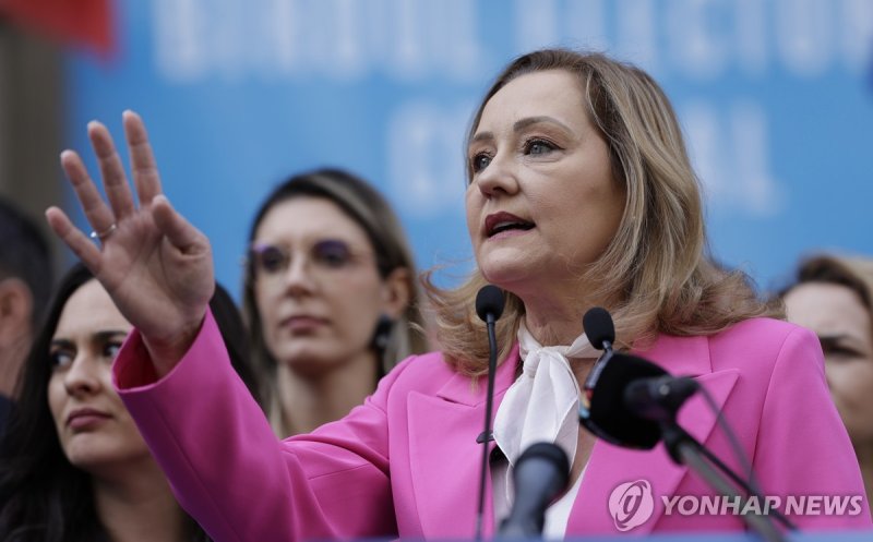 루마니아 대선 후보 엘레나 라스코니 (출처=연합뉴스)