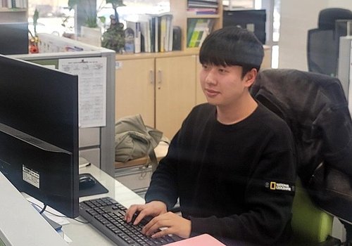 김경훈 춘천시농업기술센터 농업정책과 농업인육성팀 주무관 (출처=연합뉴스)