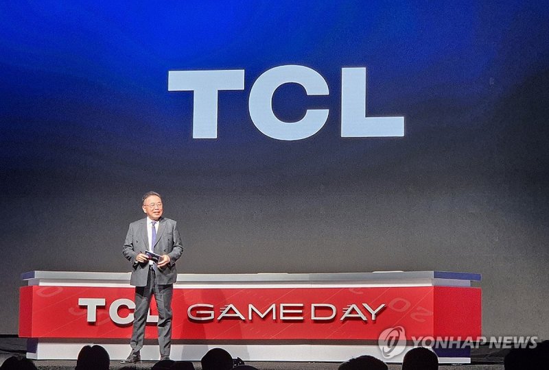 CES 2025 프레스 콘퍼런스에 나선 리둥성 TCL 회장 (출처=연합뉴스)