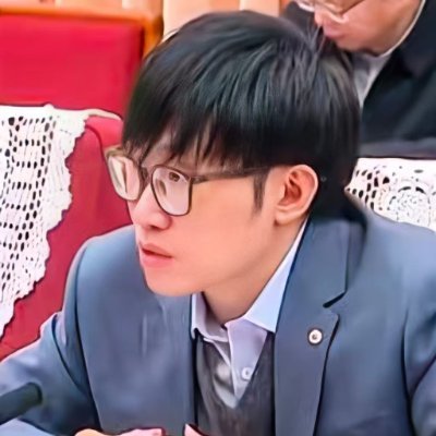 [서울=뉴시스] 중국 총리 포럼에 참석한 량원펑. (사진=X 계정 캡쳐) *DB 및 재판매 금지 2025.01.31 photo@newsis.com *재판매 및 DB 금지