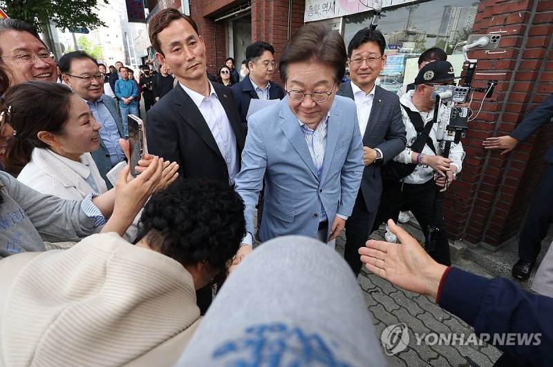대구 찾은 이재명 전 대표 (출처=연합뉴스)