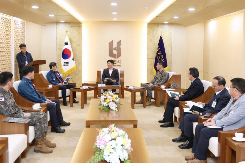 [부천=뉴시스] 정일형 기자 = 국가중요시설 ‘중동공동구’ 경계협정서 체결. (사진은 부천시 제공)
