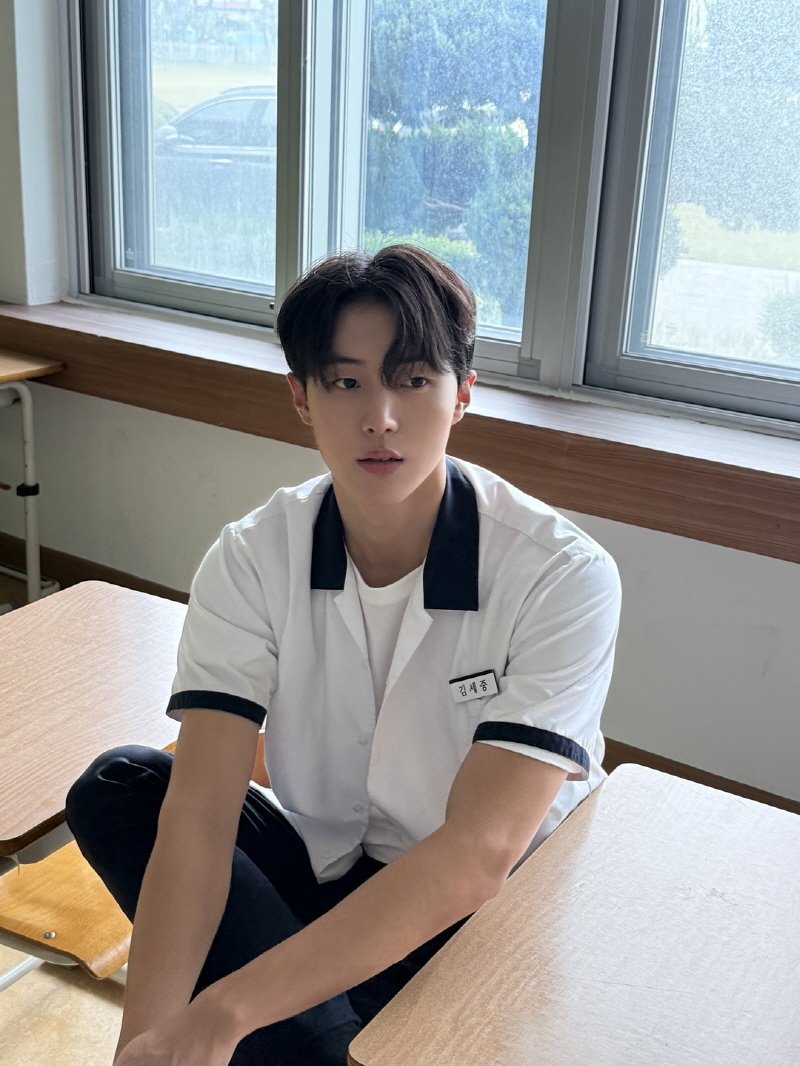 신예 김유준, 취향저격 '첫사랑남'…'퍼스트 러브' 출연