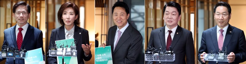[서울=뉴시스] 추상철 기자 = 16일 오전 서울 중구 서울시청에서 국민의힘 대선 출마를 선언한 김문수(왼쪽부터) 전 고용노동부 장관, 나경원 의원, 안철수 의원, 유정복 인천시장이 각각 오세훈(왼쪽 세번째) 서울시장과 회동을 마친 후 브리핑을 하고 있다. 2025.04.16. scchoo@newsis.com