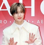 ′노제와 열애설 부인′ 태민 ″많은 오해 속상…믿어달라″ 직접 입장