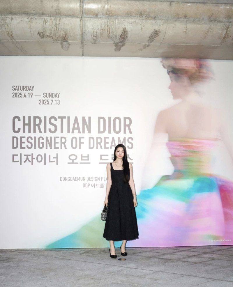 김연아, ♥고우림 전역 한 달 앞두고 눈부신 미모