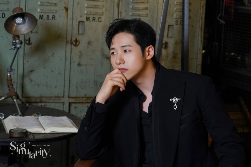 [서울=뉴시스] 그룹 '비원에이포(B1A4)' 신우. (사진=알비더블유, WM엔터테인먼트 제공) 2025.04.19. photo@newsis.com *재판매 및 DB 금지