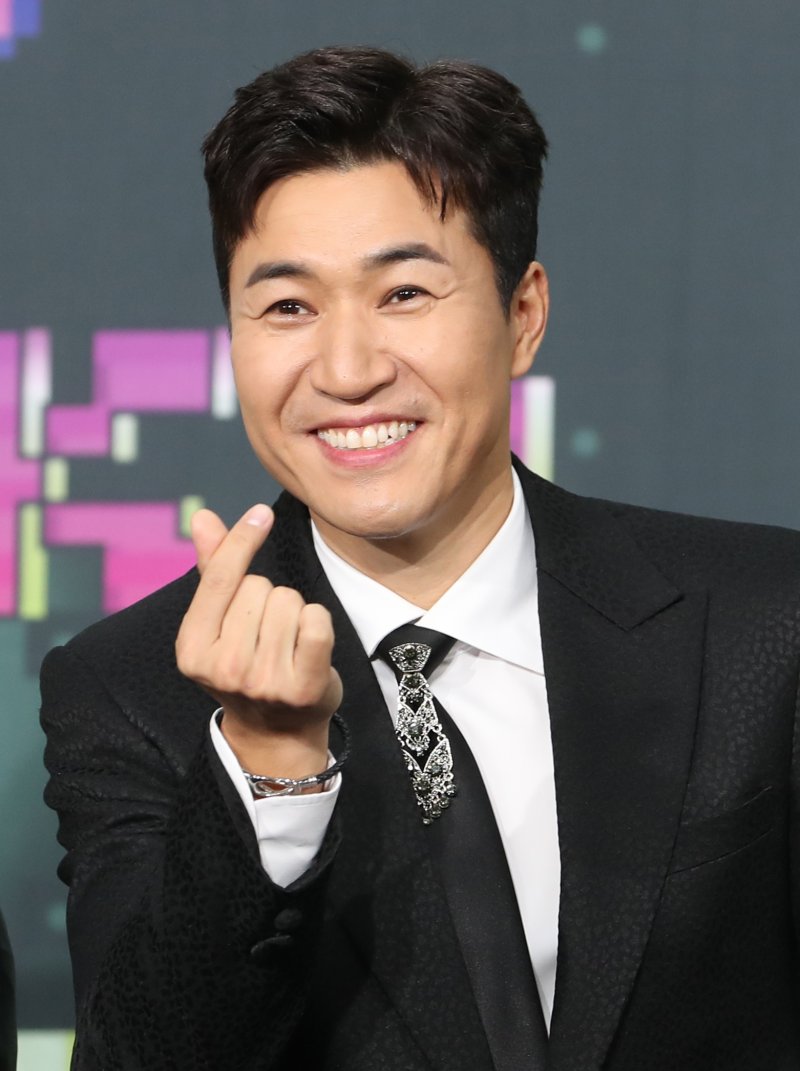 심현섭·김종민·에일리, 한날 결혼식…스타 하객들 바쁘다 바빠 [N디데이]