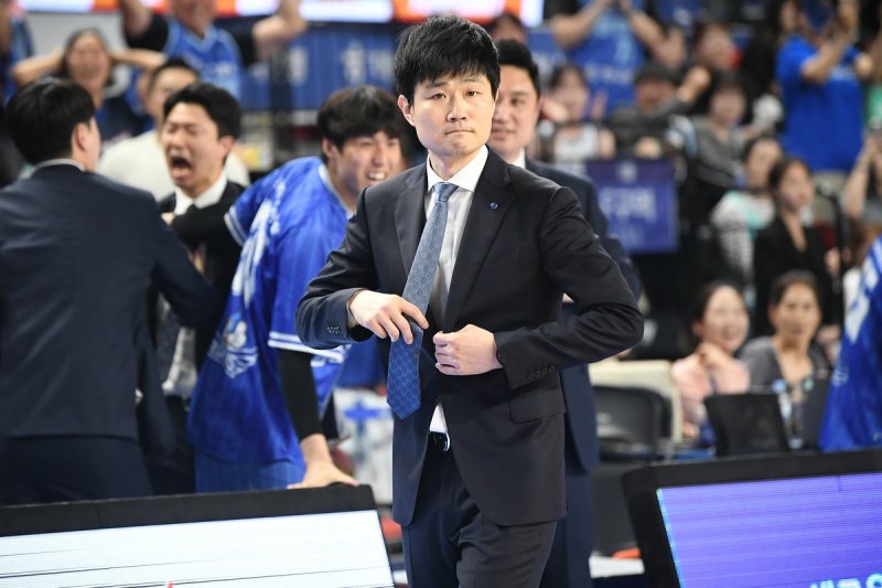 강혁 한국가스공사 감독 (출처=연합뉴스)