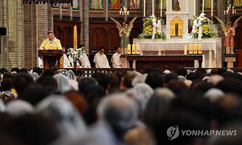 부활 메시지 발표하는 정순택 대주교 (출처=연합뉴스)