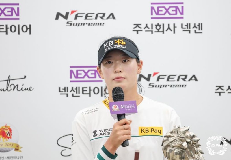 우승 인터뷰하는 방신실 (출처=연합뉴스)