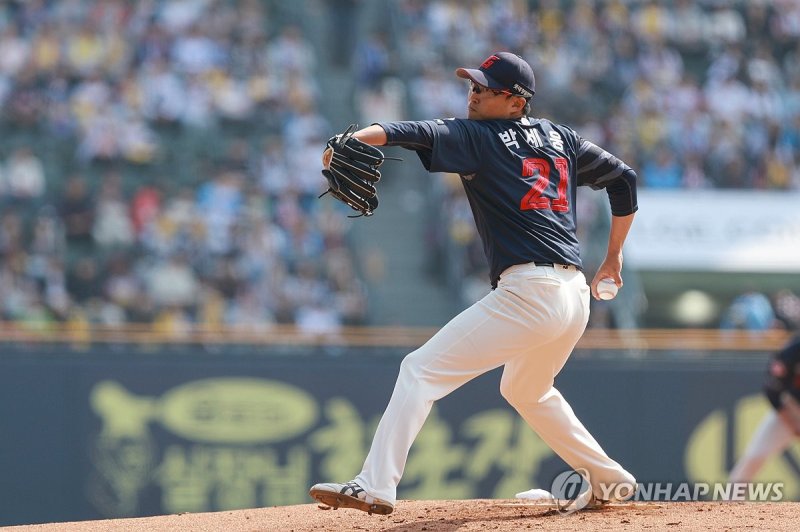롯데 선발 투수 박세웅 (출처=연합뉴스)