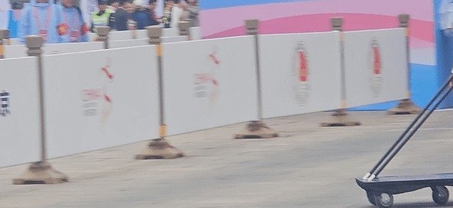 쓰러지는 선눙. ⓒ News1 정은지 특파원