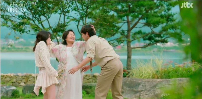 '천국보다 아름다운' 김혜자, 손석구·한지민 머리채 잡았다…6.1%