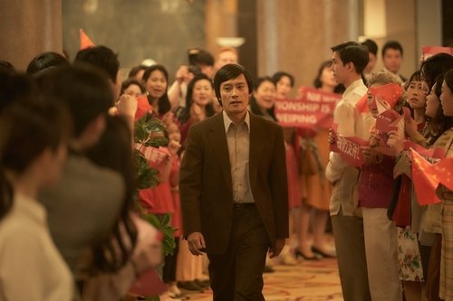 배우 이병헌이 바둑기사 조훈현 역을 맡아 열연한 영화 '승부'가 손익분기점을 돌파하며 200만 관중을 동원했다.