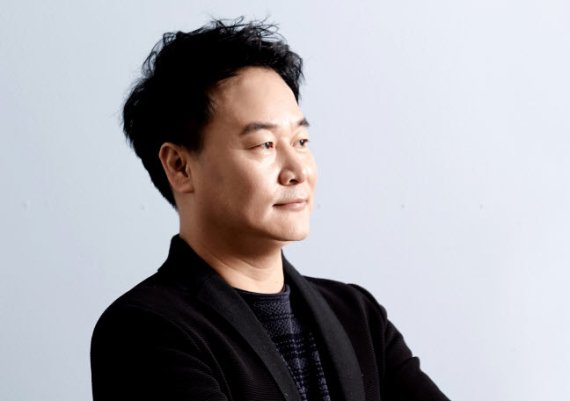 박용후 / 관점 디자이너
