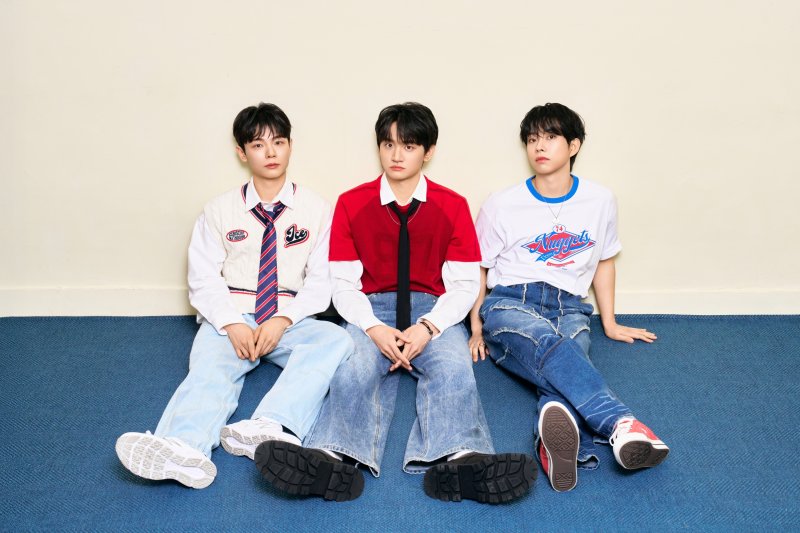 '컴백' 루시 "찌질한 가사…나의 힘듦에서 나오는 위로" [N인터뷰]