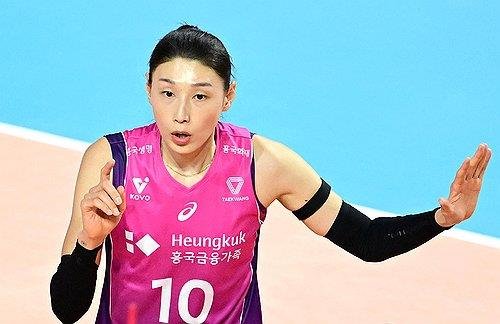 흥국생명에서 은퇴한 '배구 여제' 김연경 (출처=연합뉴스)