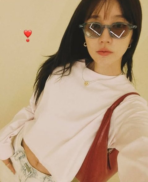 [서울=뉴시스] 윤은혜. (사진=윤은혜 인스타그램 캡처) 2025.04.23. photo@newsis.com *재판매 및 DB 금지