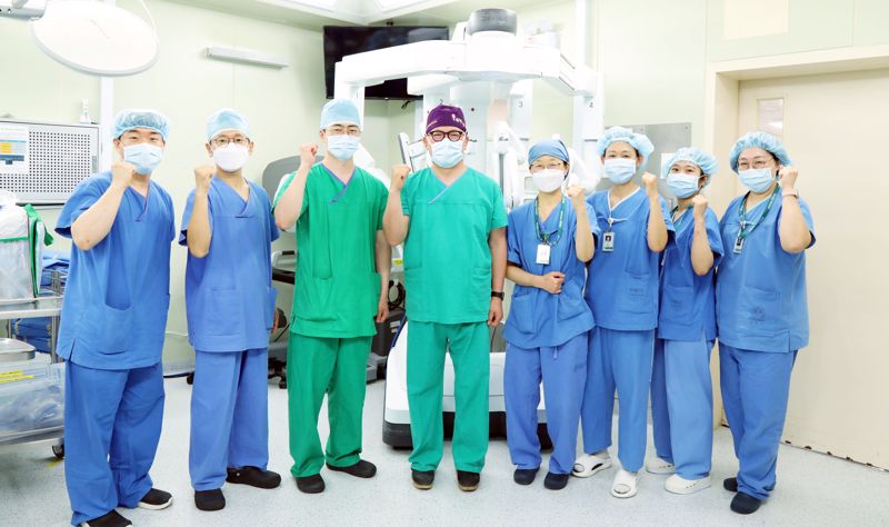 이대비뇨기병원 ‘로봇 부신 절제술 200례’ 달성