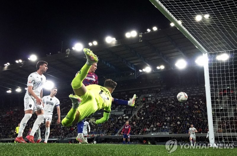 테이스 달랑가의 결승 골 순간. (출처=연합뉴스)