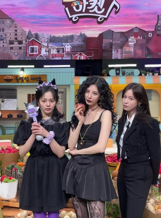 소시 막내 서현 맞아? 히피펌·'흑화' 메이크업…파격 변신