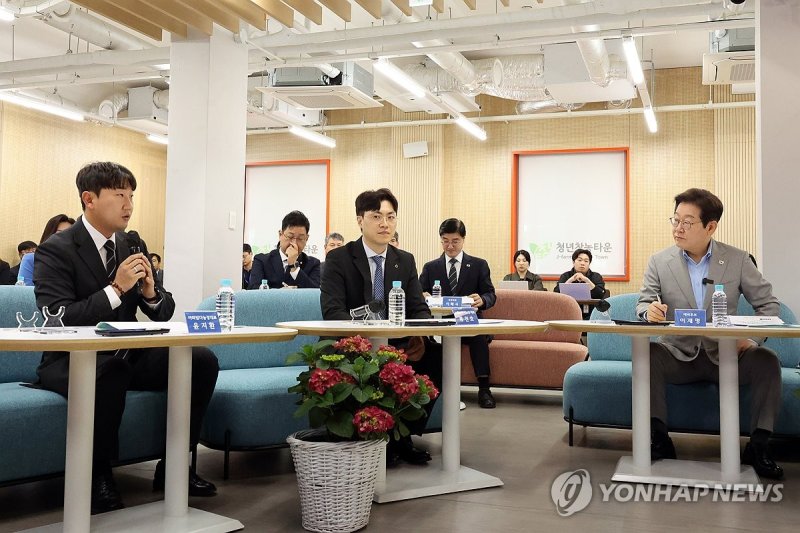 이재명 후보, 농업과학기술진흥 간담회 (출처=연합뉴스)